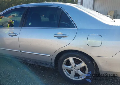 2007 Honda Accord 2.4 Lx из США, поврежденный, VIN 1HGCM56417A067978